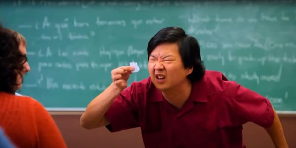 Customer squinting at unreadable text — why Shopify color scheme contrast kills conversions
